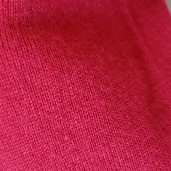 Small Crimson Red High Neck Short Sleeve Knit Top - Picture 4 of 5